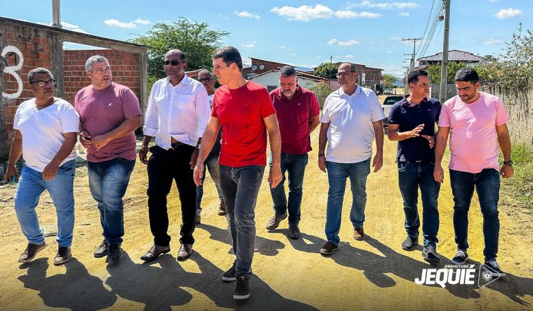 Prefeitura de Jequié inicia terraplanagem para pavimentação asfáltica do Loteamento Vila Aeroporto